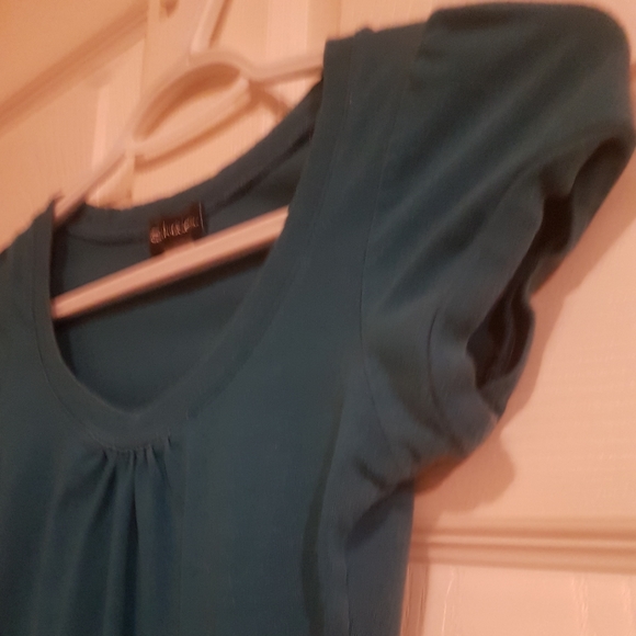 👚 Seductions Cyan Short Sleeve Top - Picture 3 of 7